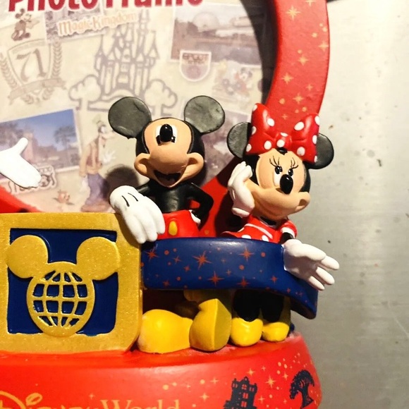 NEW Mickey and Friends WDW Photo Frame Collage NWT - Picture 7 of 10